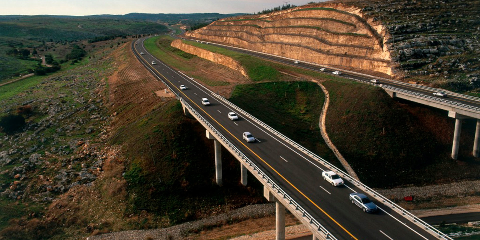 banner-1999---Cross-Israel-Highway